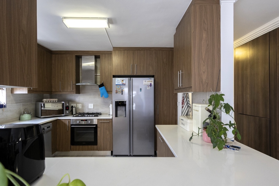 3 Bedroom Property for Sale in Strand North Western Cape